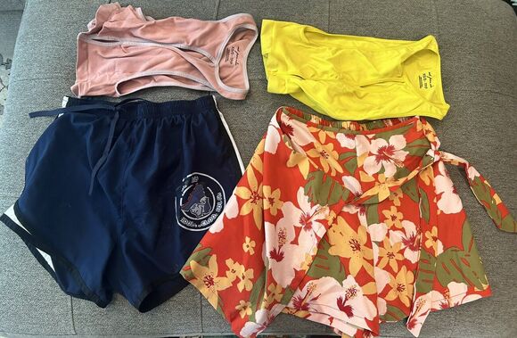 Mix Denim - Lot of 4 Women's size XS clothing